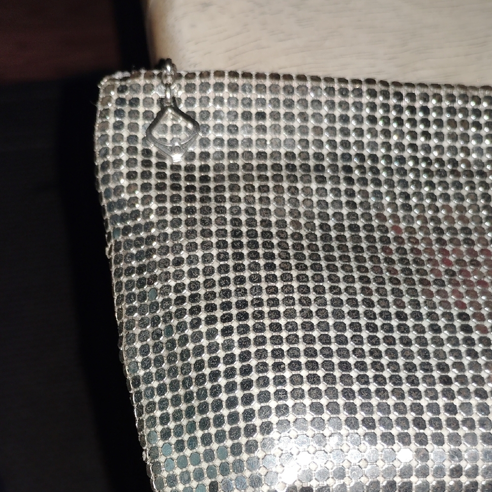 Silver Mesh Clutch - Picture 2 of 4